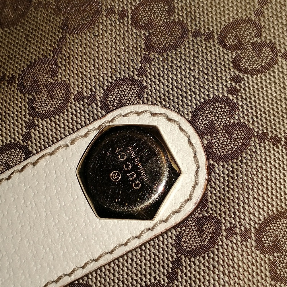 Authentic Vintage Gucci GG Monogram Bag - Picture 4 of 14